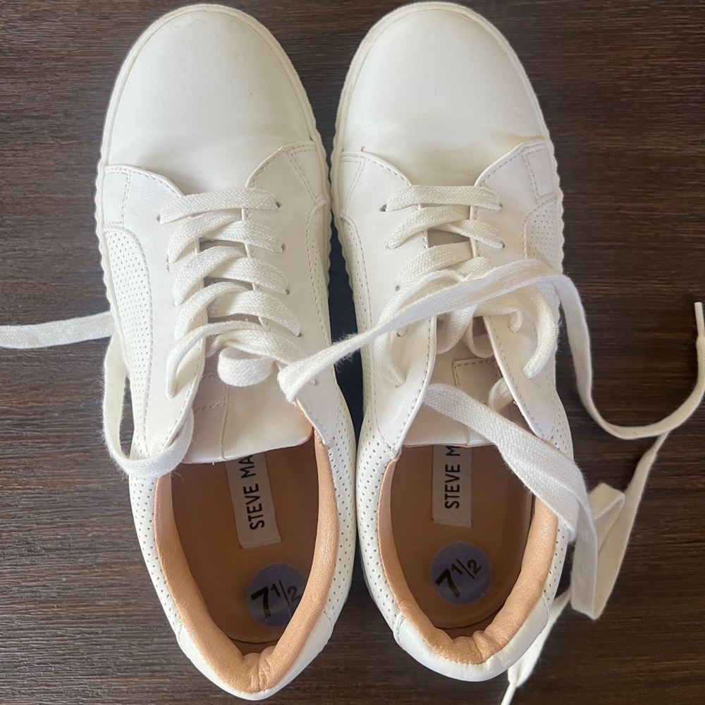 Steve Madden Sneakers, 7.5